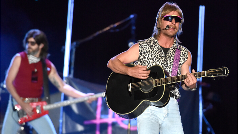 Dierks Bentley's Hot Country Knights Signs With Universal Nashville