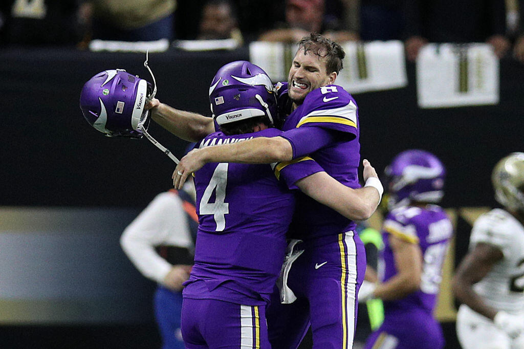 PHOTOS: Vikings SHOCK Saints on Road in Wild Card Matchup | #KFANVikes - Thumbnail Image