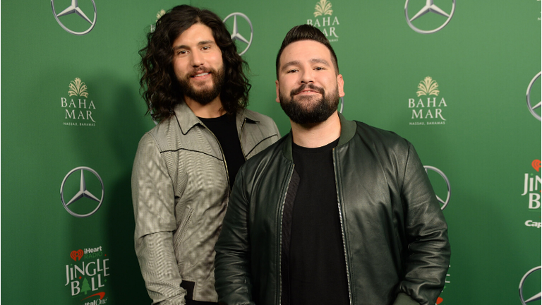 Little Boy Sings Dan + Shay Song To His Baby Brother In Heartwarming Video