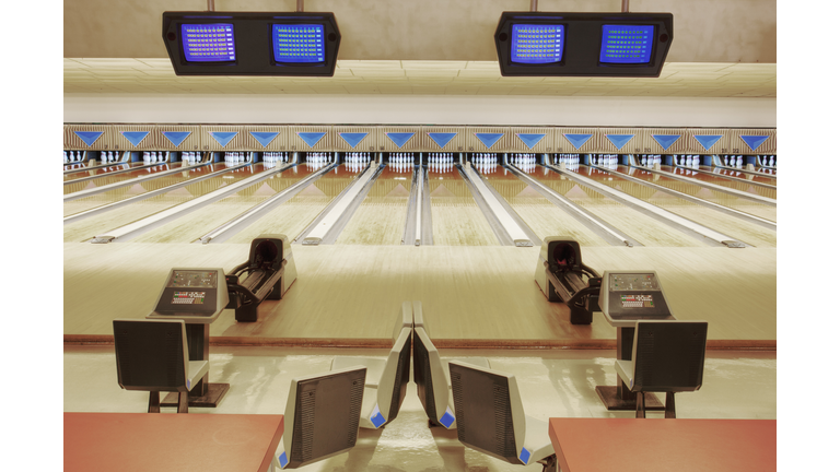 Empty lanes in bowling alley
