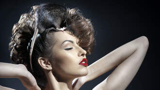 Women Are Ditching Razors For “Januhairy”. Are You Doing It?