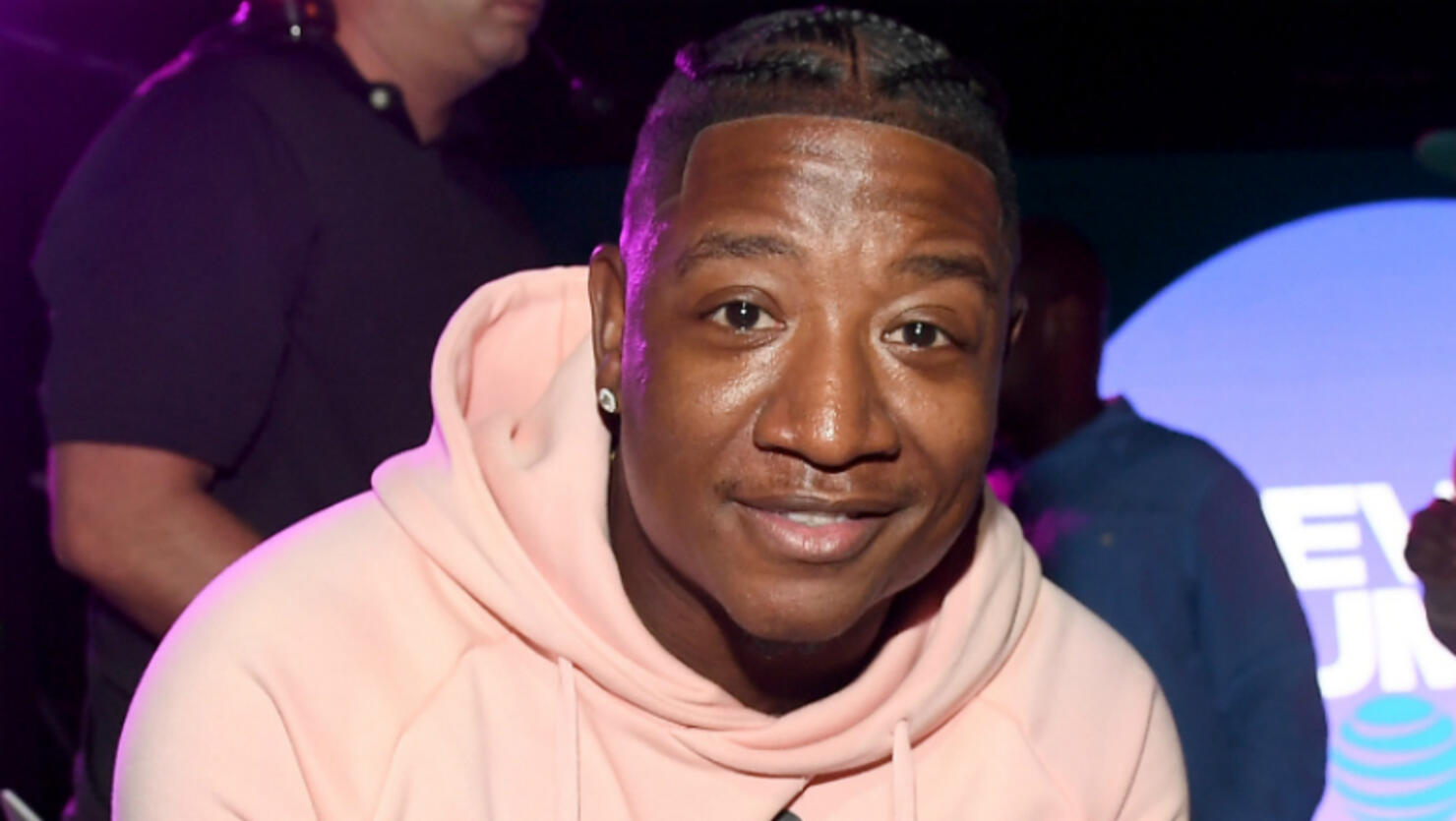 Yung Joc Spotted Driving For Ride Share App Video Iheart