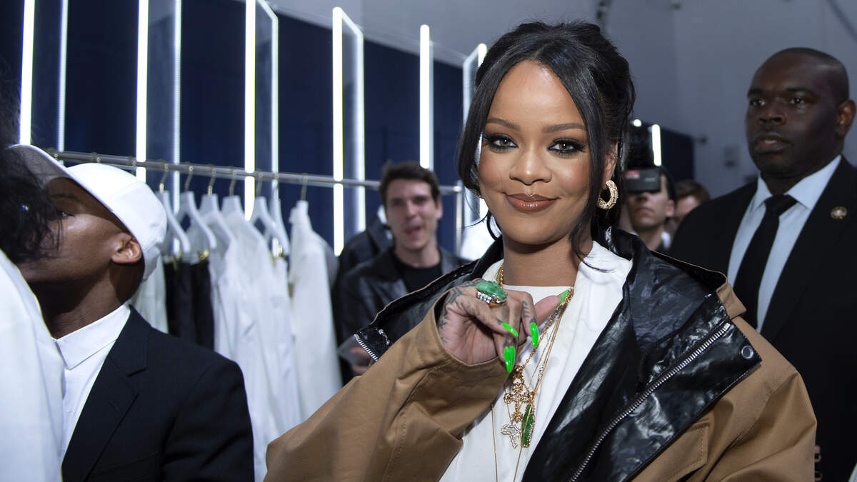 Rihanna Is Single Again! Ends Relationship With Saudi Billionaire New