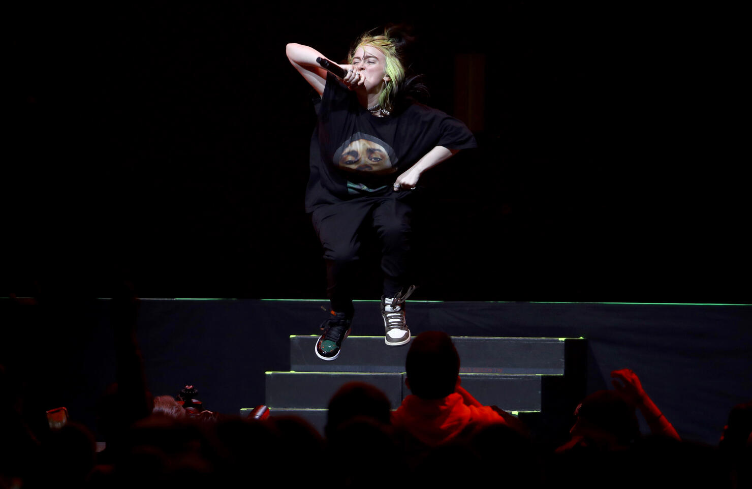 Billie Eilish Kicks Off ALTer EGO 2020 With an Epic 40-Minute Long Set