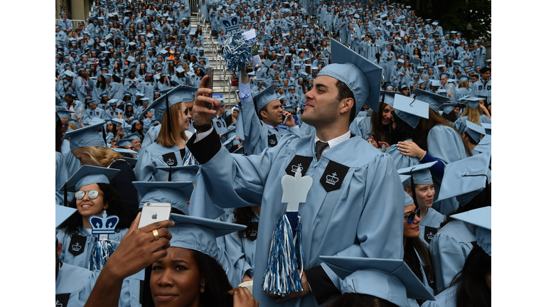 TOPSHOT-US-EDUCATION-COLUMBIA-COMMENCEMENT