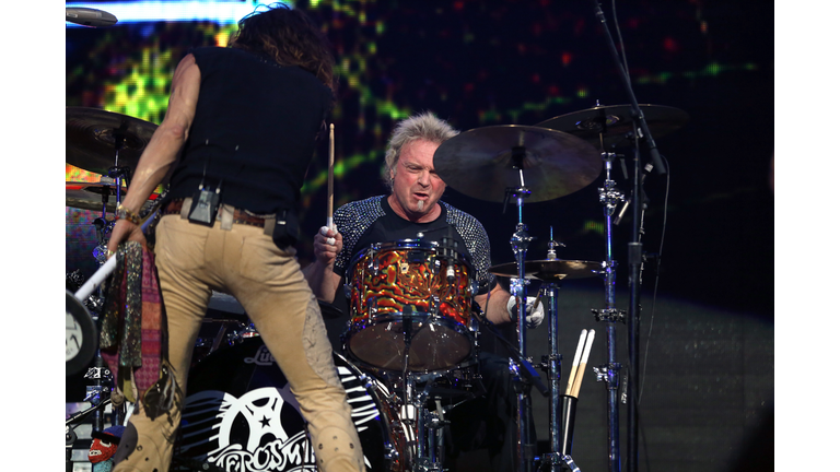 2012 iHeartRadio Music Festival - Day 2 - Show