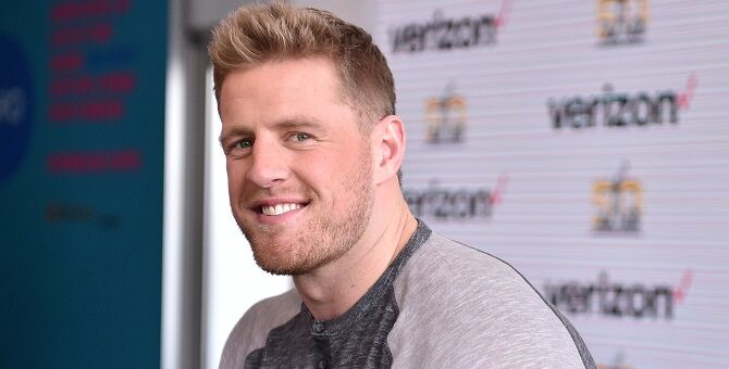 JJ Watt And Victoria Justice Are "Game Winners" At Super Bowl City Verizon Access Zone