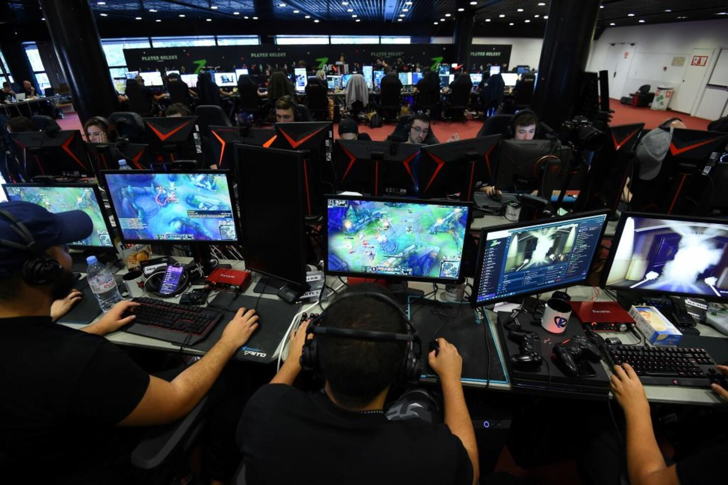 FRANCE-GAMING-LEISURE