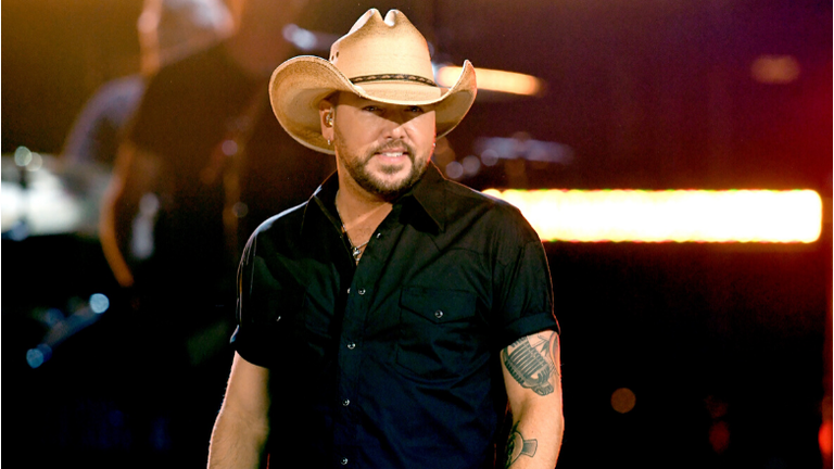Jason Aldean Shares How He Balances His Career And Family Life