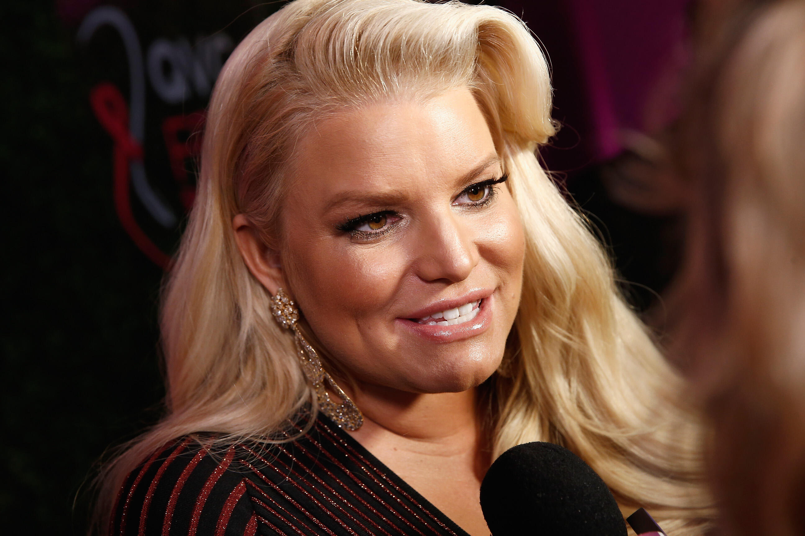 Jessica Simpson Took Diet Pills After Being Told to Lose Weight