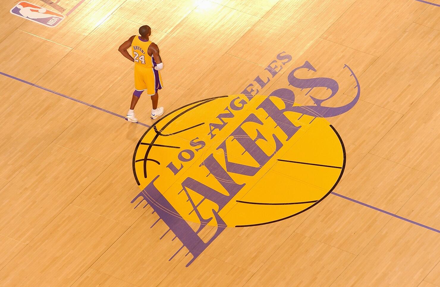 Utah Jazz v Los Angeles Lakers, Game 2