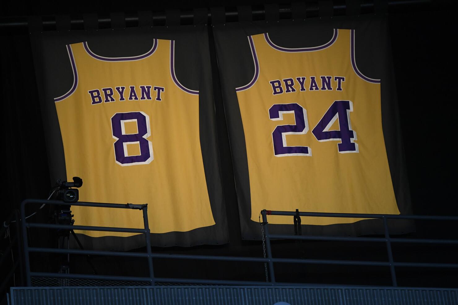Los Angeles Remembers NBA Star Kobe Bryant