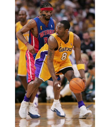 Pistons v Lakers