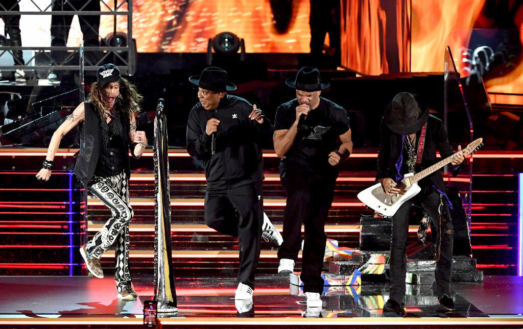 Aerosmith's Two Cringe Worthy Moments During Grammy Performance [VIDEOS] - Thumbnail Image