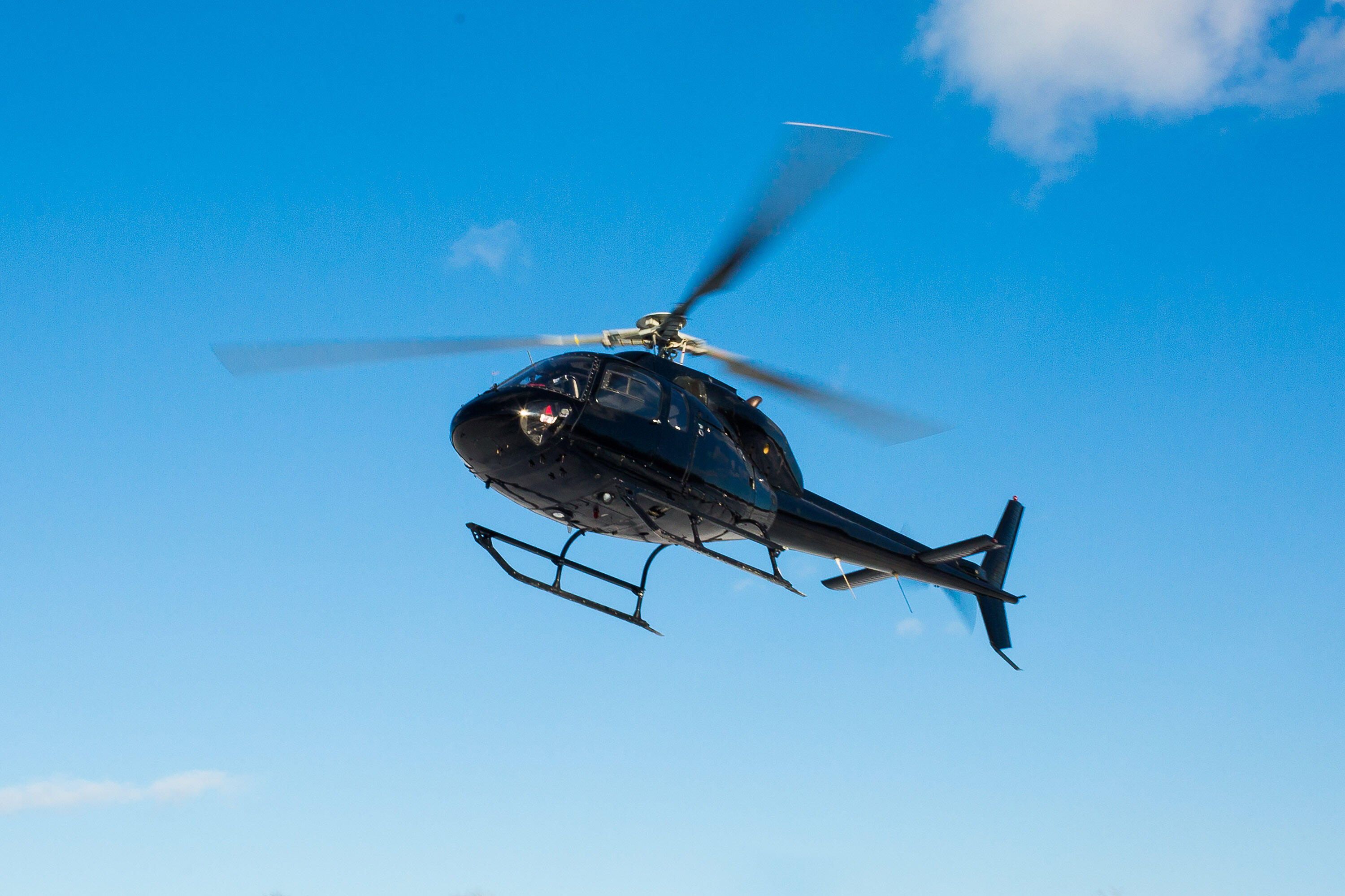 Kobe Bryant Helicopter Audio From Minutes Before Accident Released - Thumbnail Image