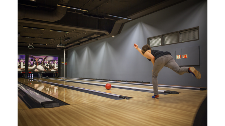 Bowling in Iceland