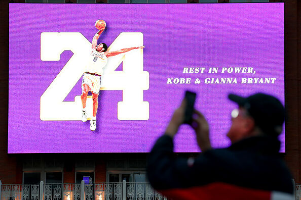 Phoenix Suns v Dallas Mavericks