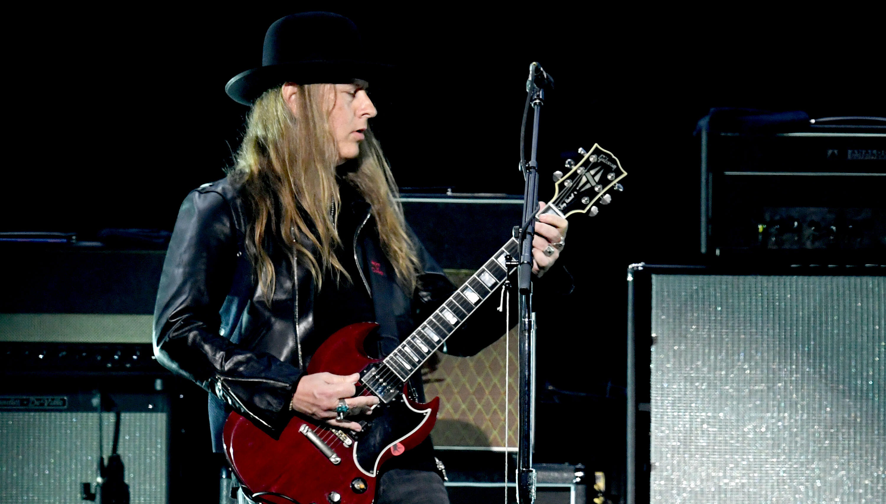 Jerry Cantrell Is Working On A New Solo Album iHeart