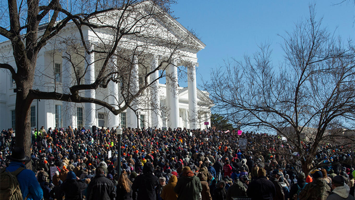 US-POLITICS-DEMONSTRATION-WEAPONS
