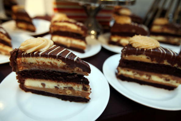 Cheesecake Factory Giving Out Free Cheesecake, Find Out How: - Thumbnail Image