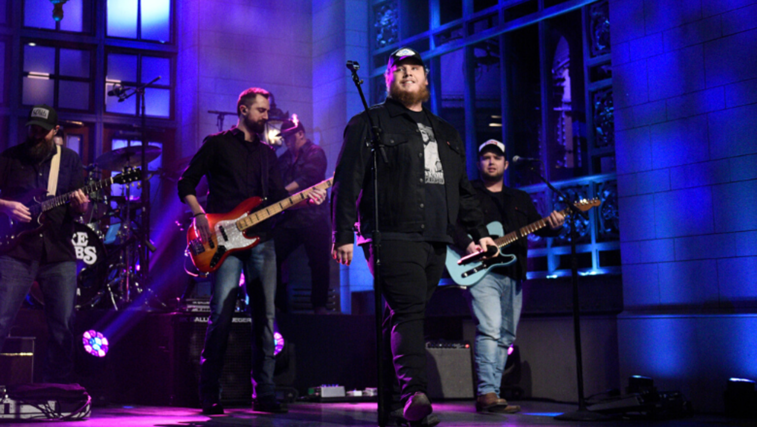 Luke Combs Gives Rowdy Performances During 'Saturday Night Live' Debut