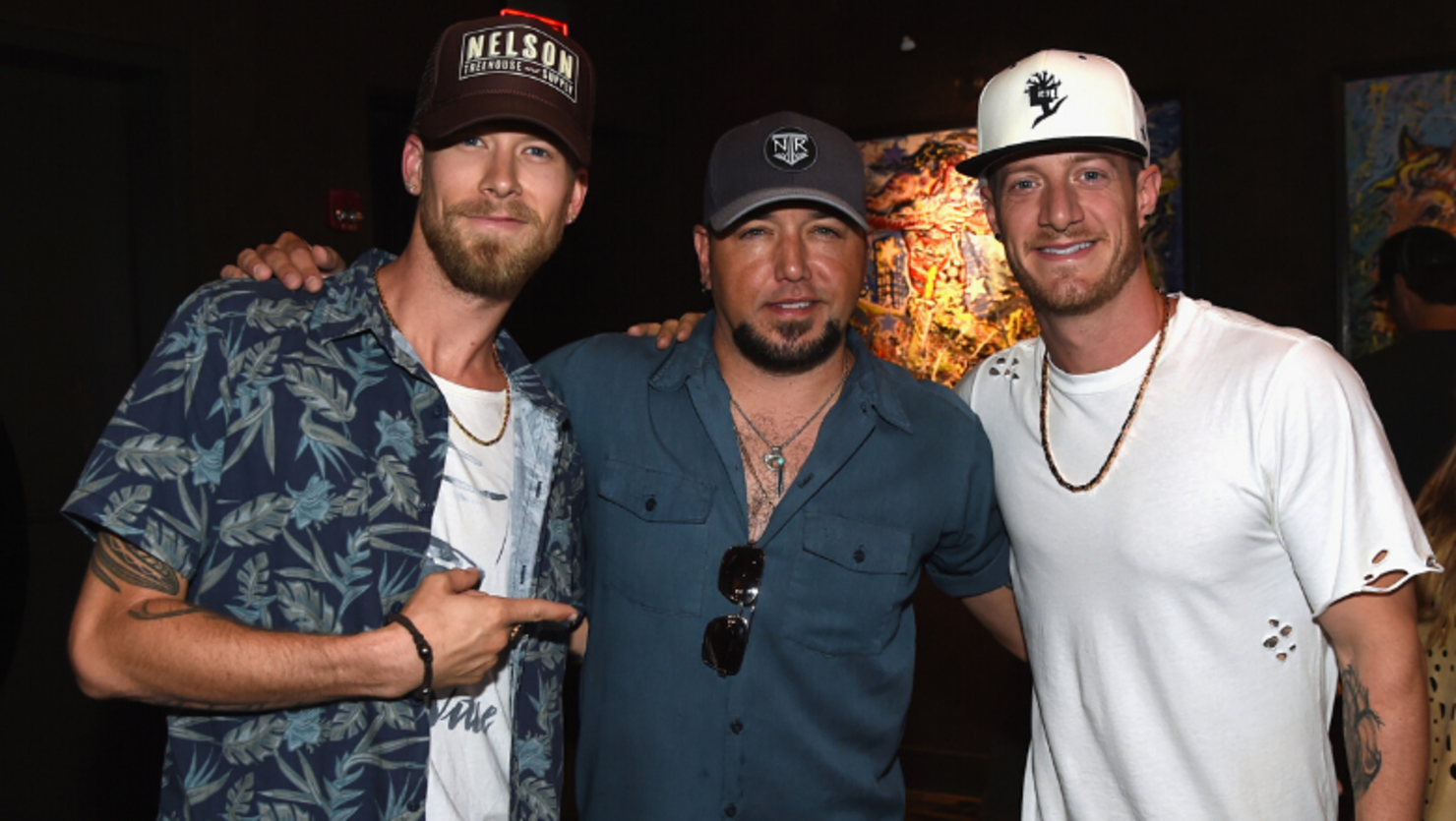 Jason Aldean And Florida Georgia Line Launch New Wolf Moon Bourbon