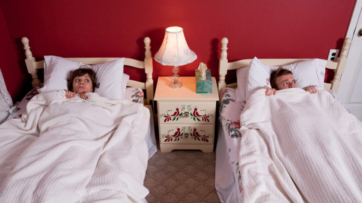 More Married Couples Sleeping In Separate Beds 95.7 The Jet