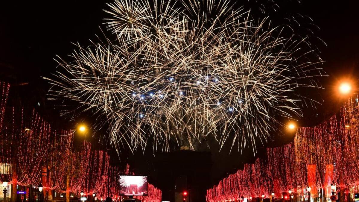 Guinness World Record For Biggest Firework Real Radio 92.1