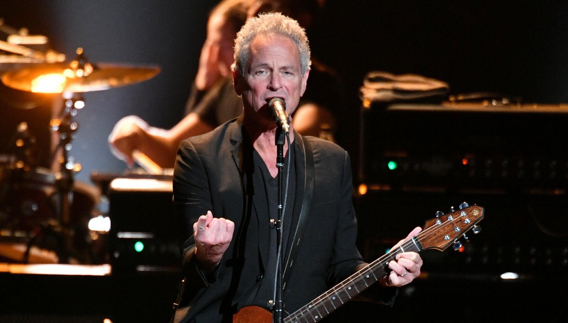 Lindsey Buckingham Announces First Solo Tour Since Heart Attack | iHeart