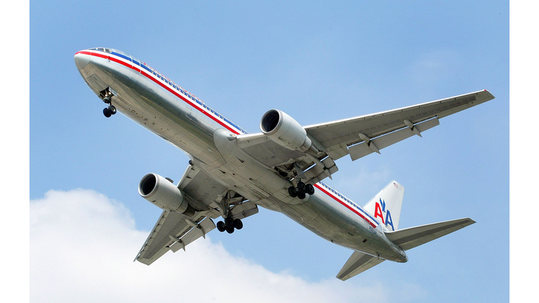 American Airlines Implements Service Fee