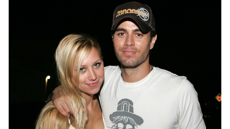 Enrique Iglesias and Anna Kournikova On South Beach
