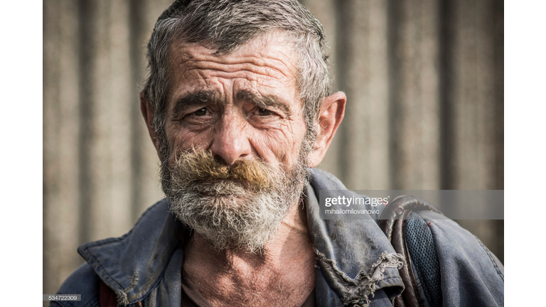 PEER INSIDE THE MIND OF A HOMELESS MAN DURING A CASUAL TALK DURING A FREE HAIR CUT.