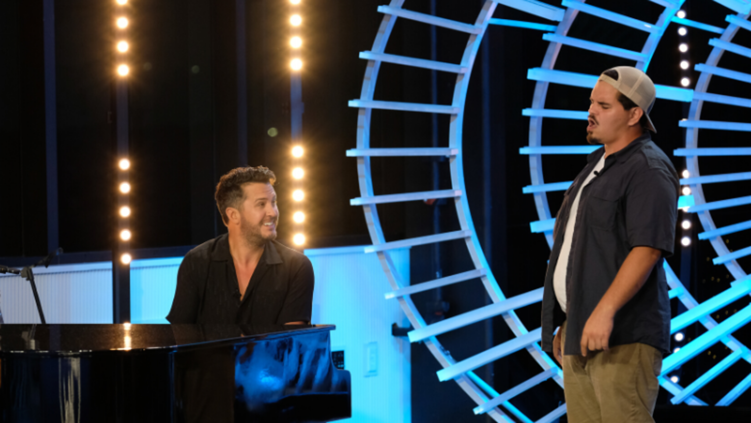 Alabama Garbage Man's 'American Idol' Audition Leaves Judges In Tears