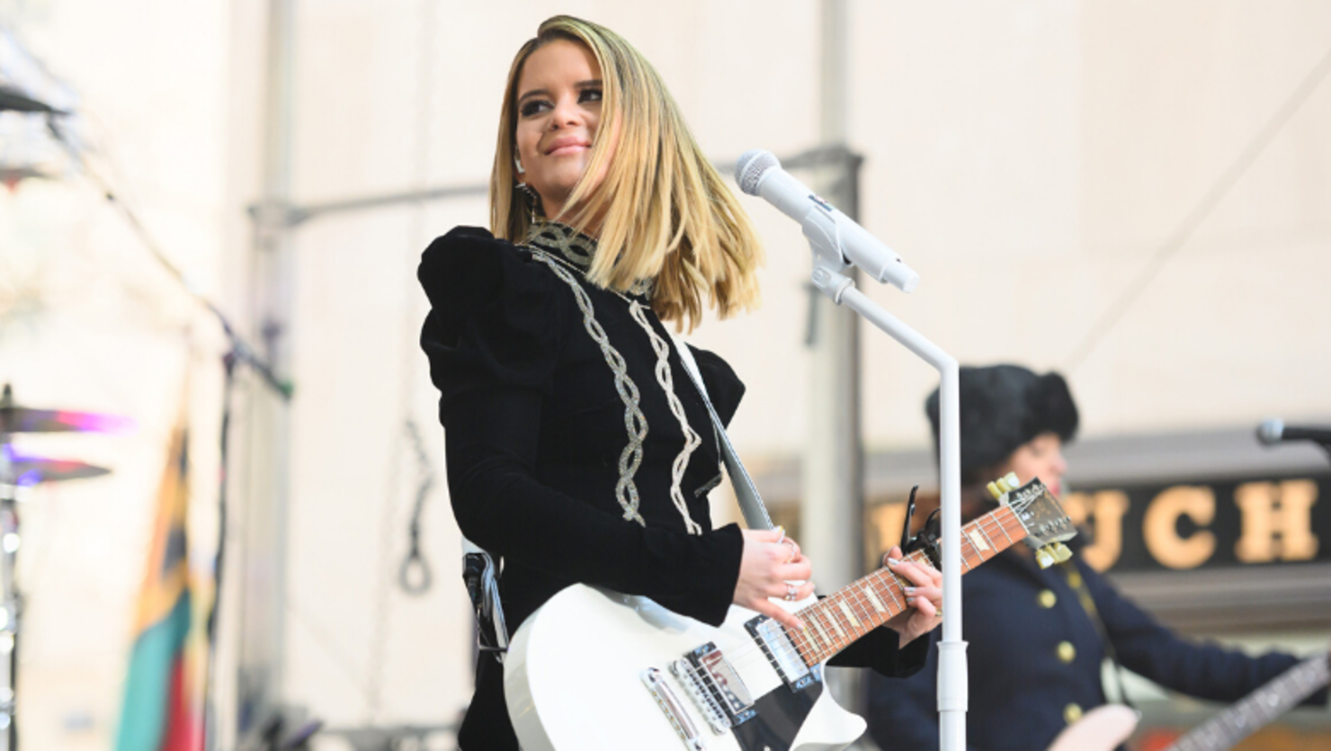 Maren Morris Encourages Kids To Keep Practicing On New 'Sesame Street'
