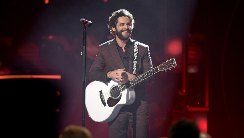 Thomas Rhett Shares Adorable New Photos Of Newborn Daughter, Lennon Love - Thumbnail Image