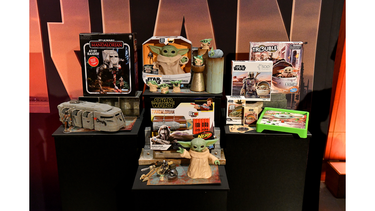 STAR WARS New York Toy Fair Product Showcase: THE MANDALORIAN And STAR WARS: THE CLONE WARS