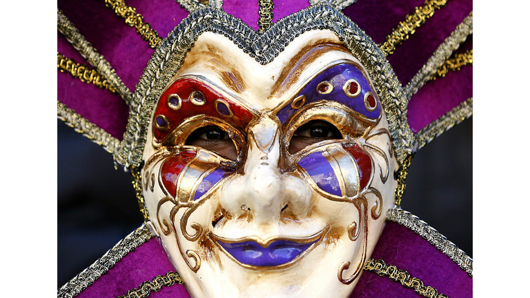 New Orleans Lets The Good Times Roll At Mardi Gras Celebration
