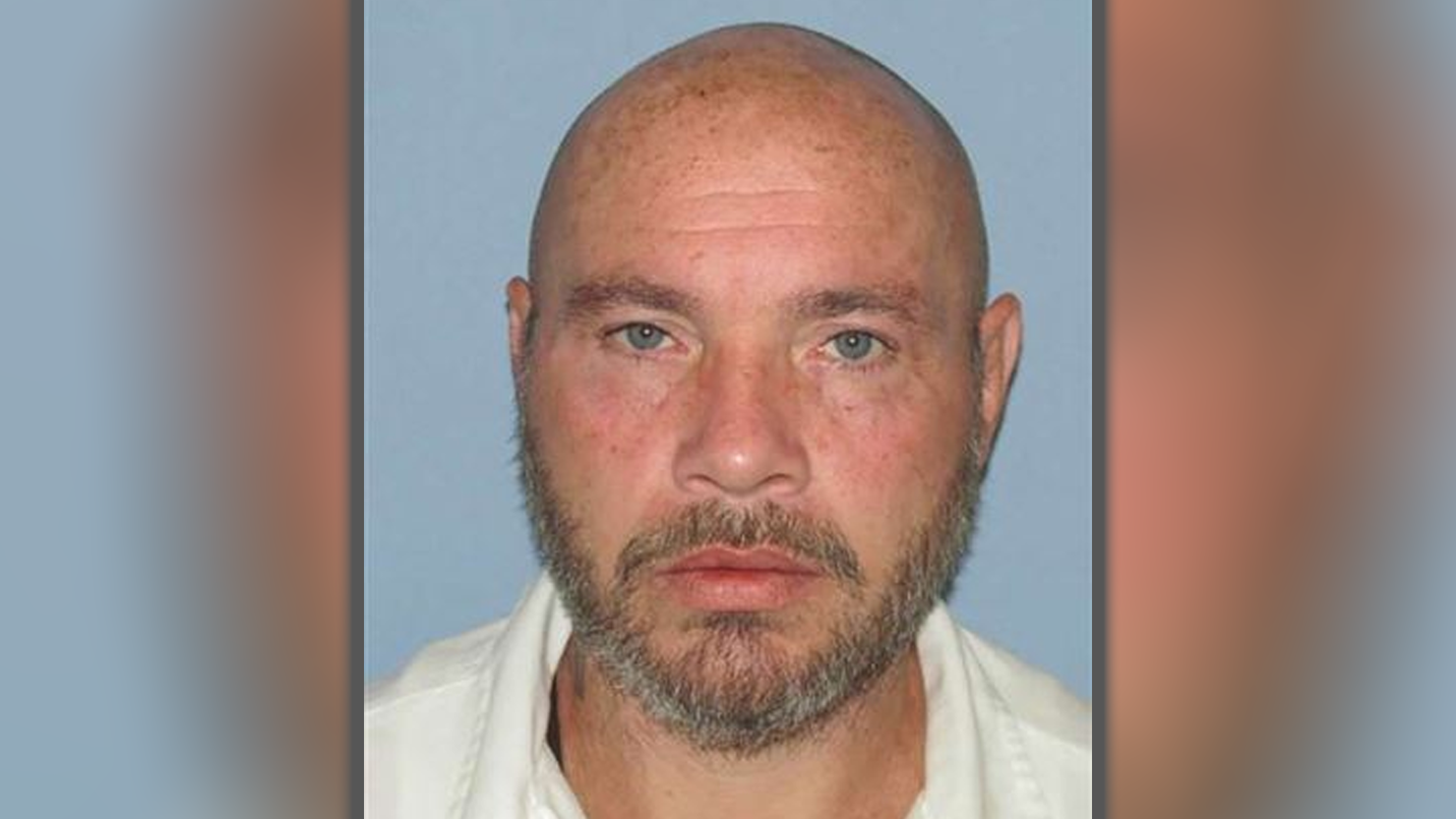 convicted murderer escapes from work release program in Alabama