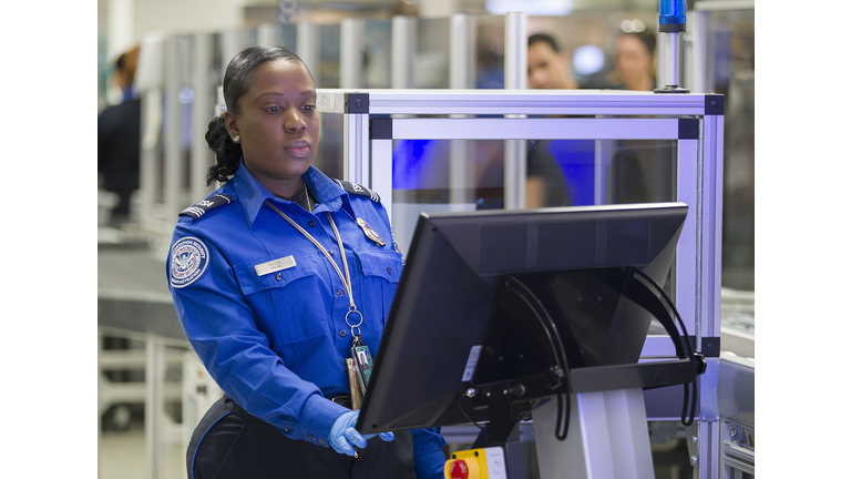 New 3-D Explosives Scanner Installed At TSA Checkpoint At Miami Airport