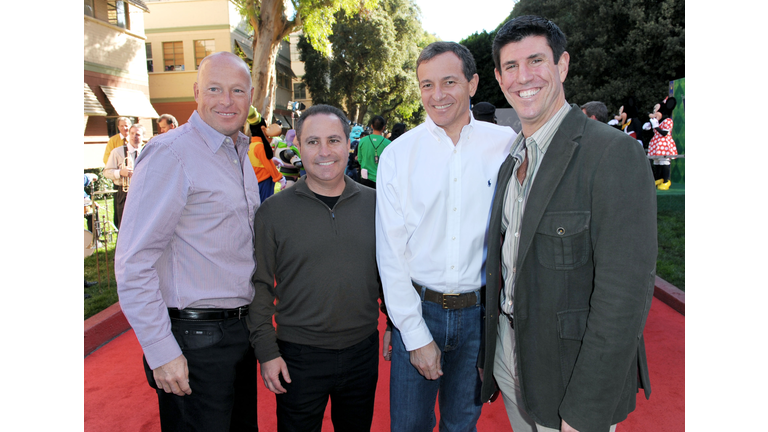 Premiere of Disney's "The Proncess and the Frog" - Arrivals