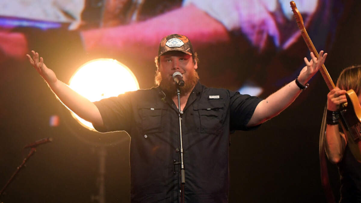 15 Instagram Captions To Celebrate Luke Combs Birthday