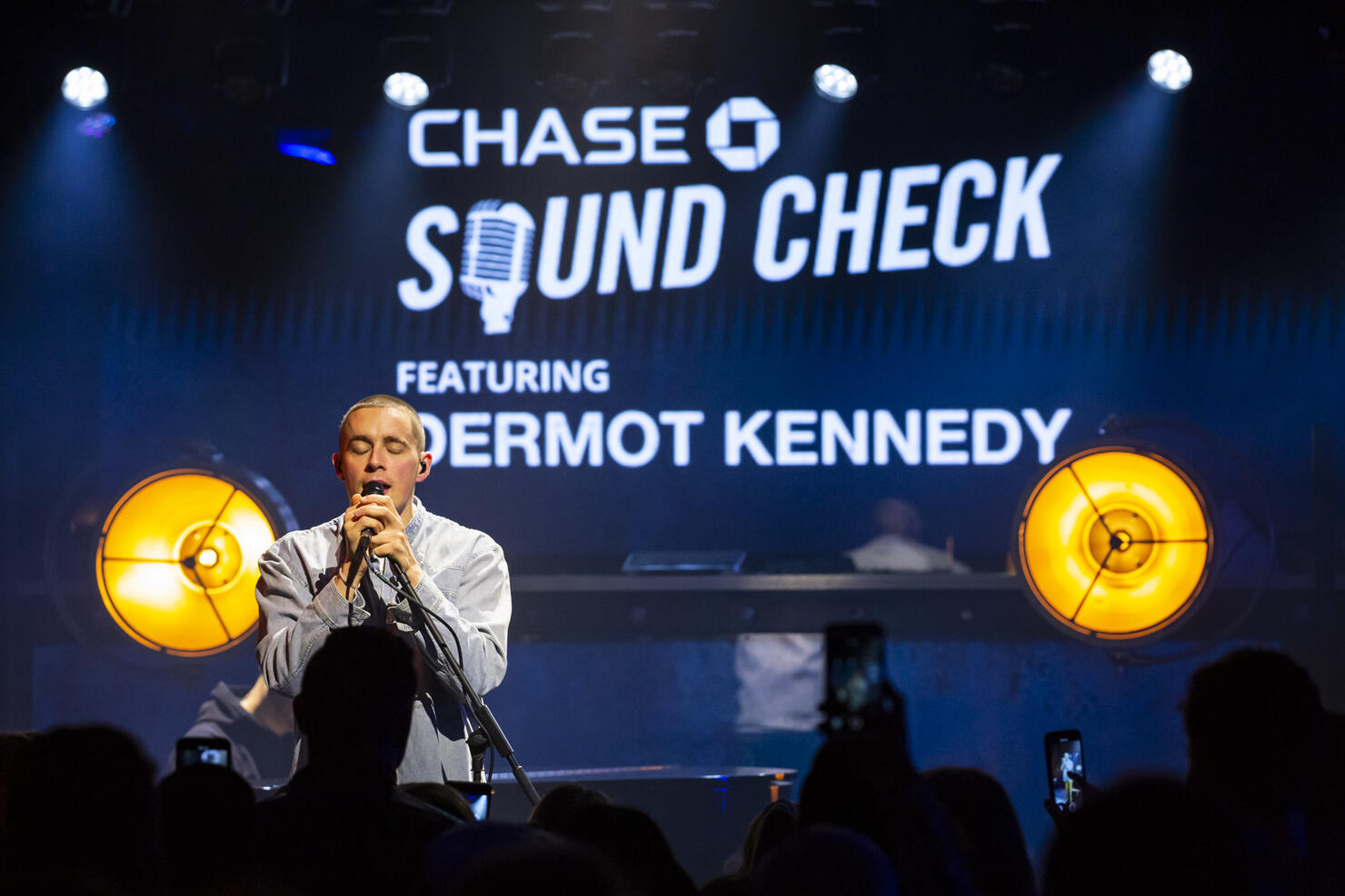 Chase Sound Check - Dermot Kennedy