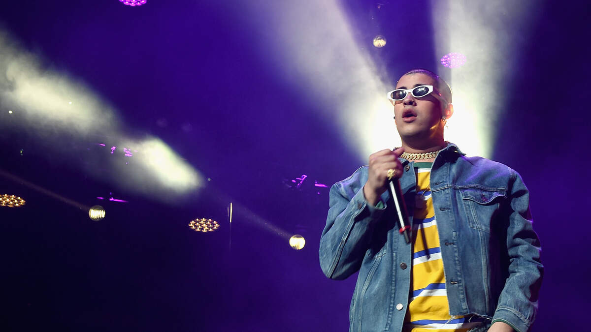 The Real Meaning Behind Bad Bunny's “Andrea” - Luz Media