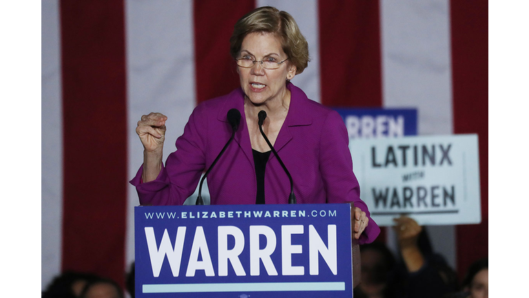 Democratic Presidential Candidate Elizabeth Warren Gives Campaign Speech In East Los Angeles Day Before Super Tuesday