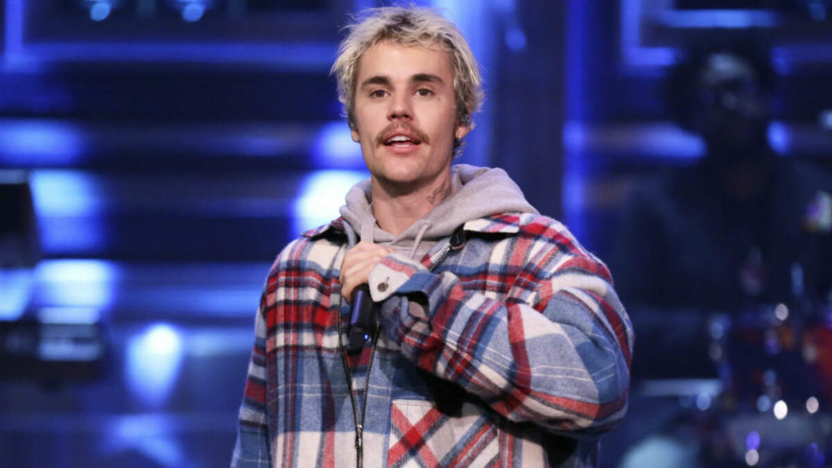 Justin Bieber Promotes New Show 'Dave' In Just His Underwear – See