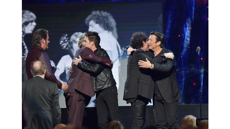 32nd Annual Rock & Roll Hall Of Fame Induction Ceremony - Show