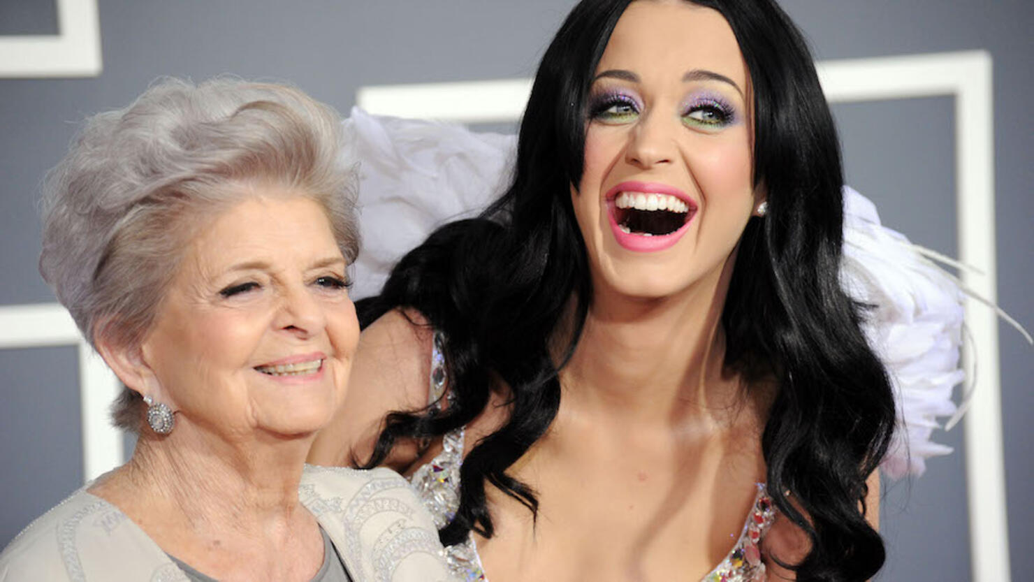 The 53rd Annual GRAMMY Awards - Arrivals