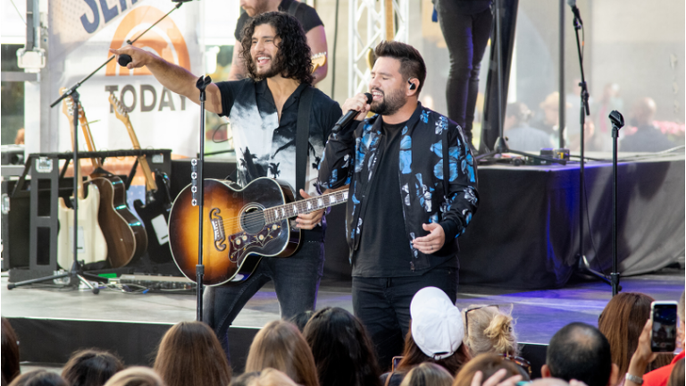 Dan + Shay Postpone Entire Spring Arena Tour Due To Coronavirus Concerns