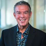 Photo of Elvis Duran