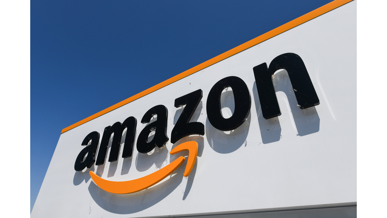 FRANCE-US-ECONOMY-RETAIL-INTERNET-COMPANY-AMAZON-LOGO